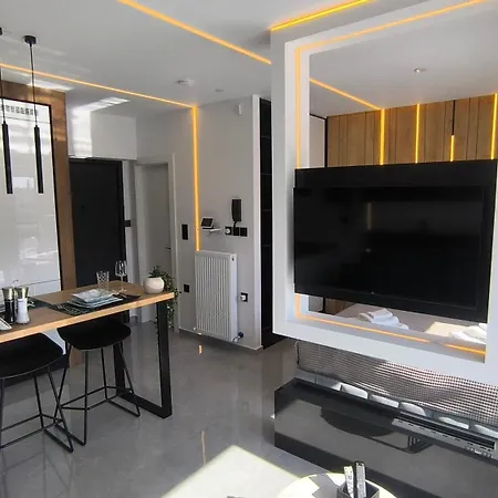Larisa Absolute Suites, Sky View Smart Home Exterior photo