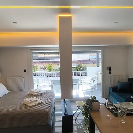 Larisa Absolute Suites, Sky View Smart Home Exterior photo